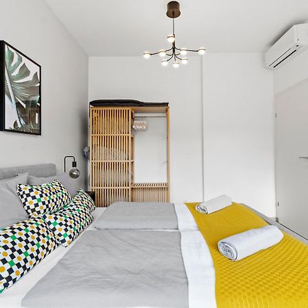 Terrace - 75 M² - Near Wiener Stadthalle Eksteriør billede